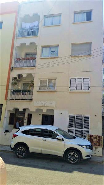 THREE BEDROOM APARTMENT IN FAMAGUSTA TOWN