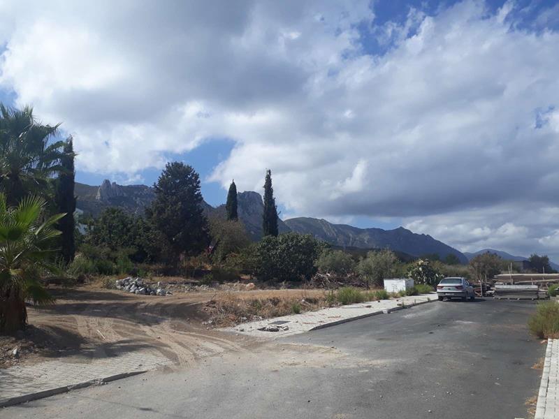 1800m² PLOT OF LAND POSITIONED IN A PRIME LOCATION