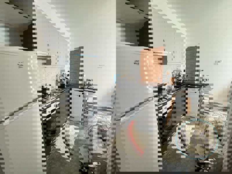 ONE BEDROOM GARDEN APARTMENTS