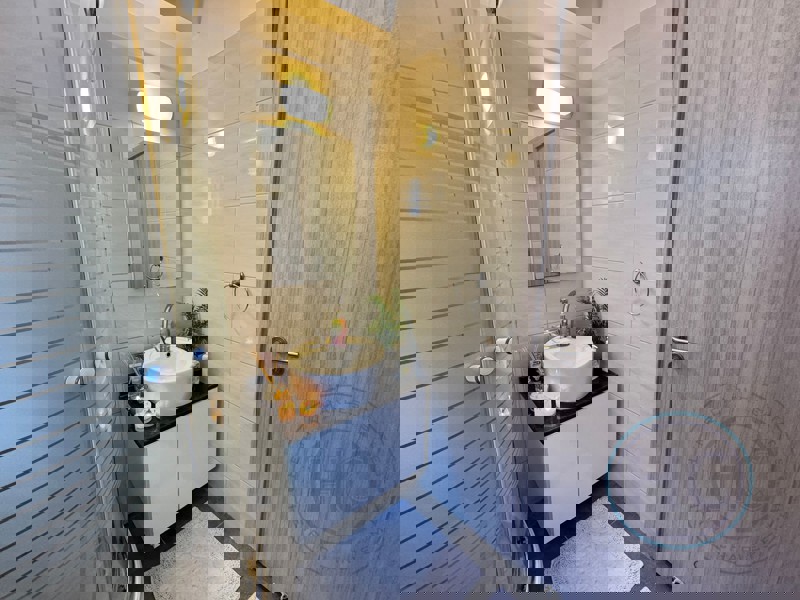 ONE BEDROOM GARDEN APARTMENTS