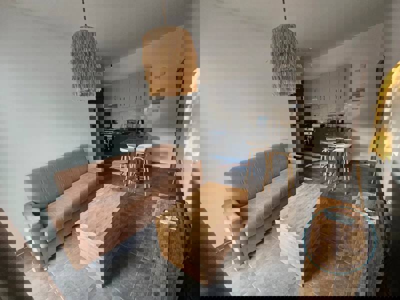 ONE BEDROOM GARDEN APARTMENTS