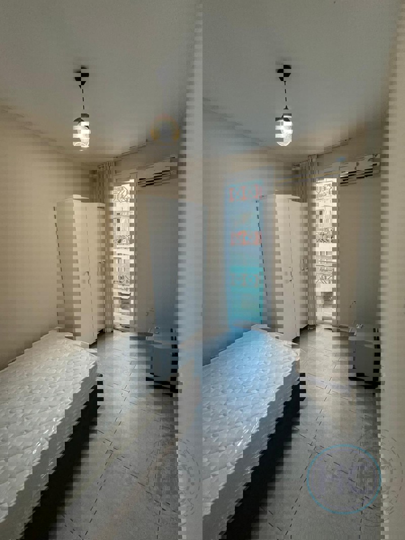 TURKISH TITLE TWO BEDROOM APARTMENT IN CENTRAL KYRENIA