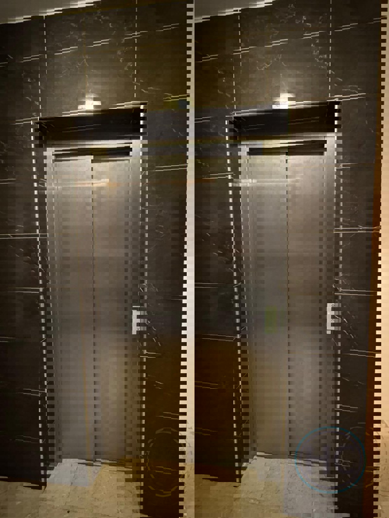 TURKISH TITLE TWO BEDROOM APARTMENT IN CENTRAL KYRENIA