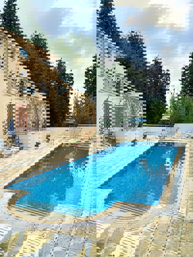 THREE BEDROOM APARTMENT IN OZANKOY