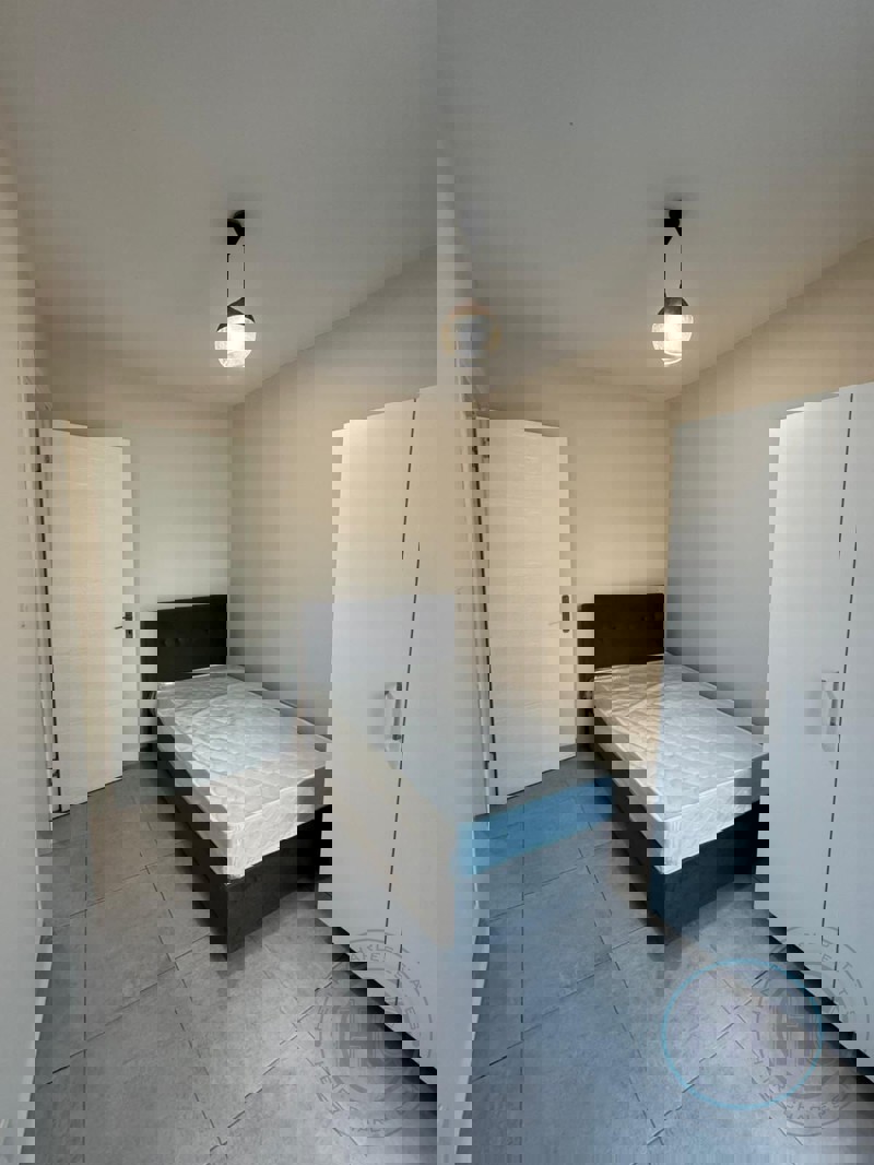 TURKISH TITLE TWO BEDROOM APARTMENT IN CENTRAL KYRENIA