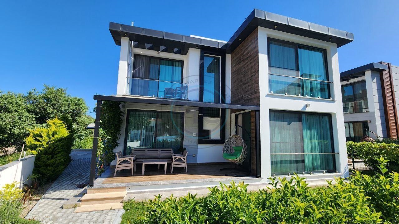 FOUR BEDROOM VILLA IN ALSANCAK
