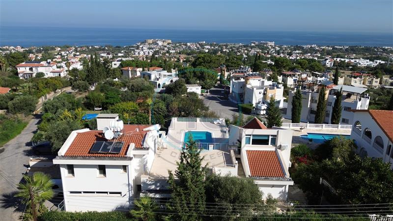 REMARKABLE 5 BEDROOM FAMILY HOME - TURKISH TITLE