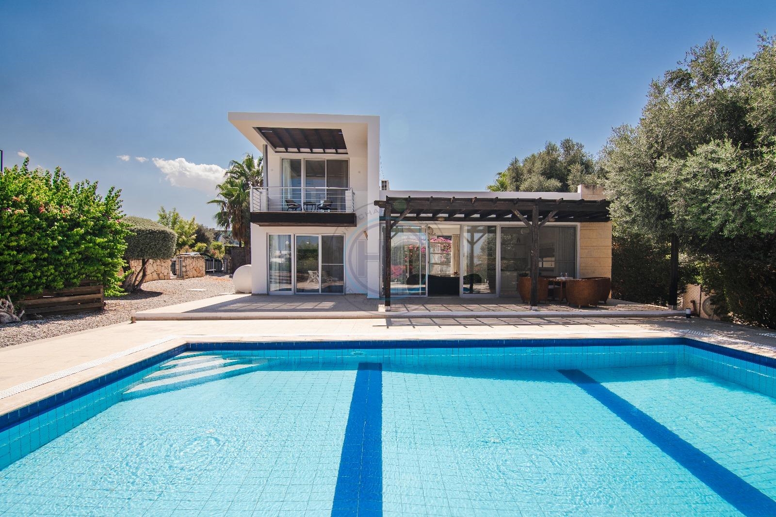 FURNSHED TURTLE BAY VILLA 