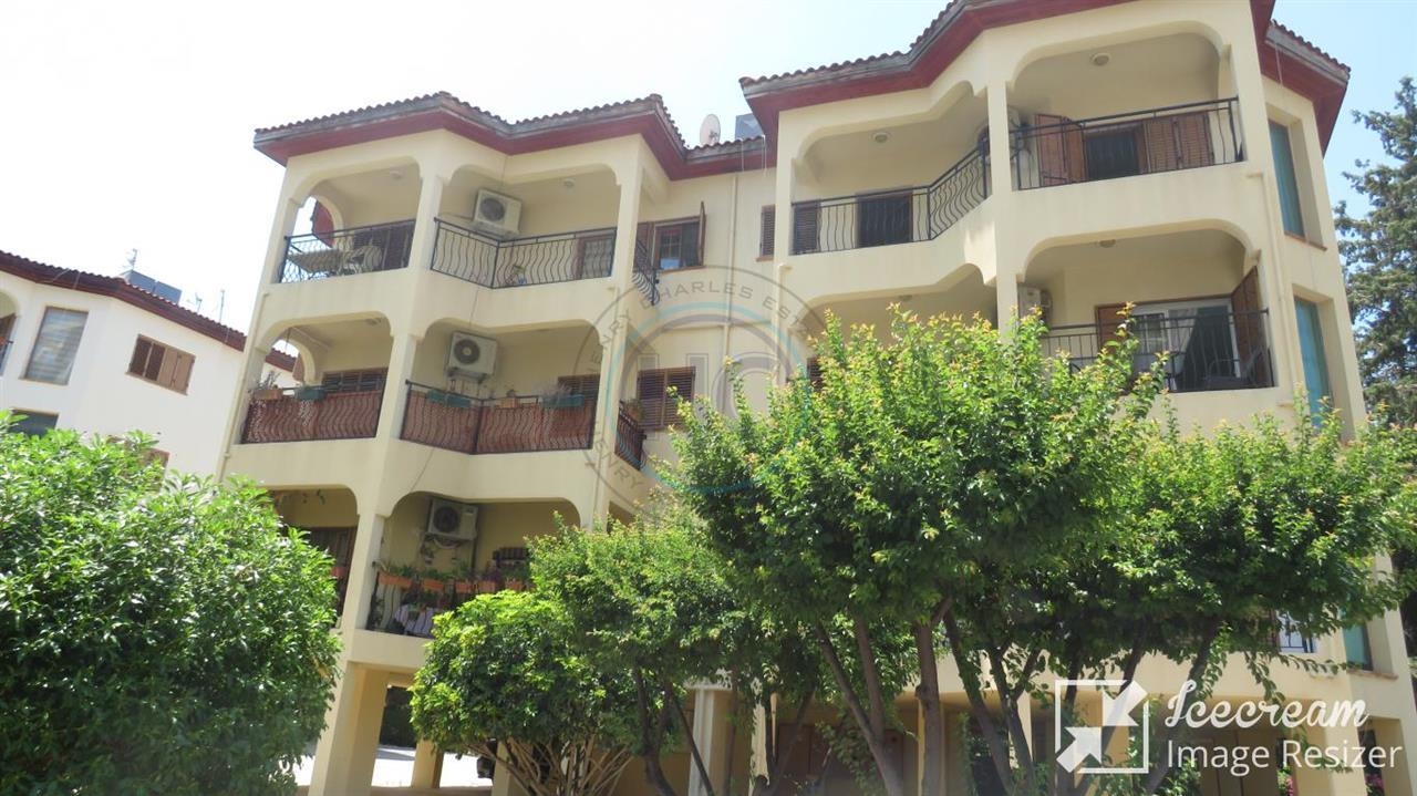 FULLY FURNISHED TWO BEDROOM APARTMENT - GREAT LOCATION - **SOLE AGENT**