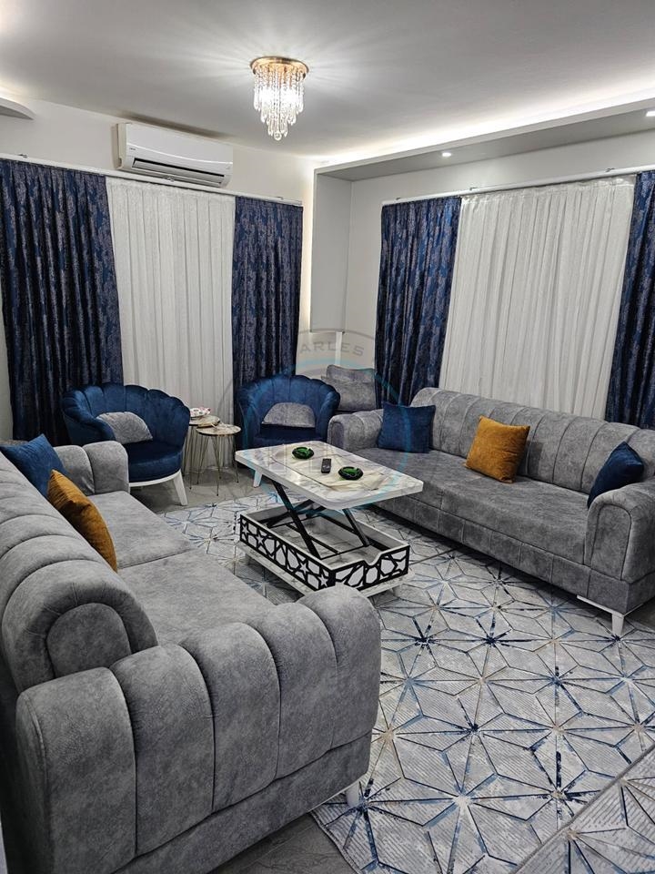 TWO BEDROOM APARTMENT IN CITY CENTER KYRENIA