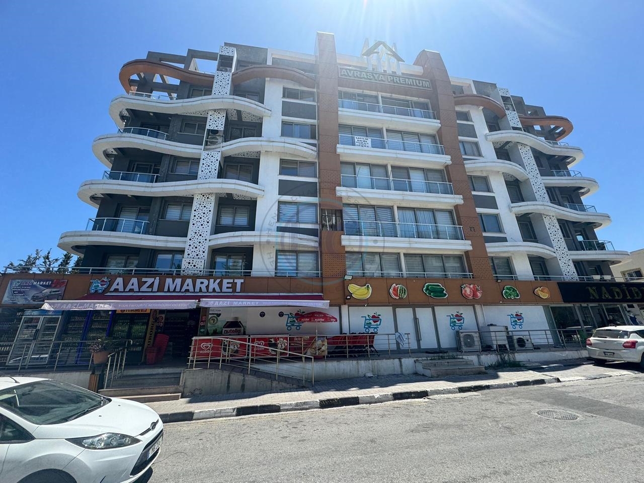 TWO BEDROOM SEA VİEW APARTMENT IN CITY CENTER KYRENIA 