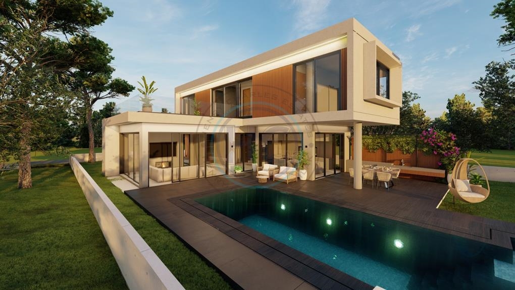 FOUR BEDROOM LUXURY LIVING VILLA WITH POOL