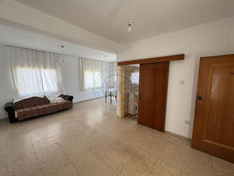 THREE BEDROOM APARTMENT IN ORTAKOY, LEFKOSA