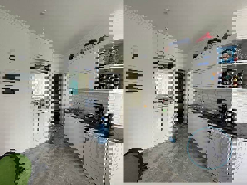 ONE BEDROOM PENTHOUSE APARTMENTS IN A LUXURY COMPLEX