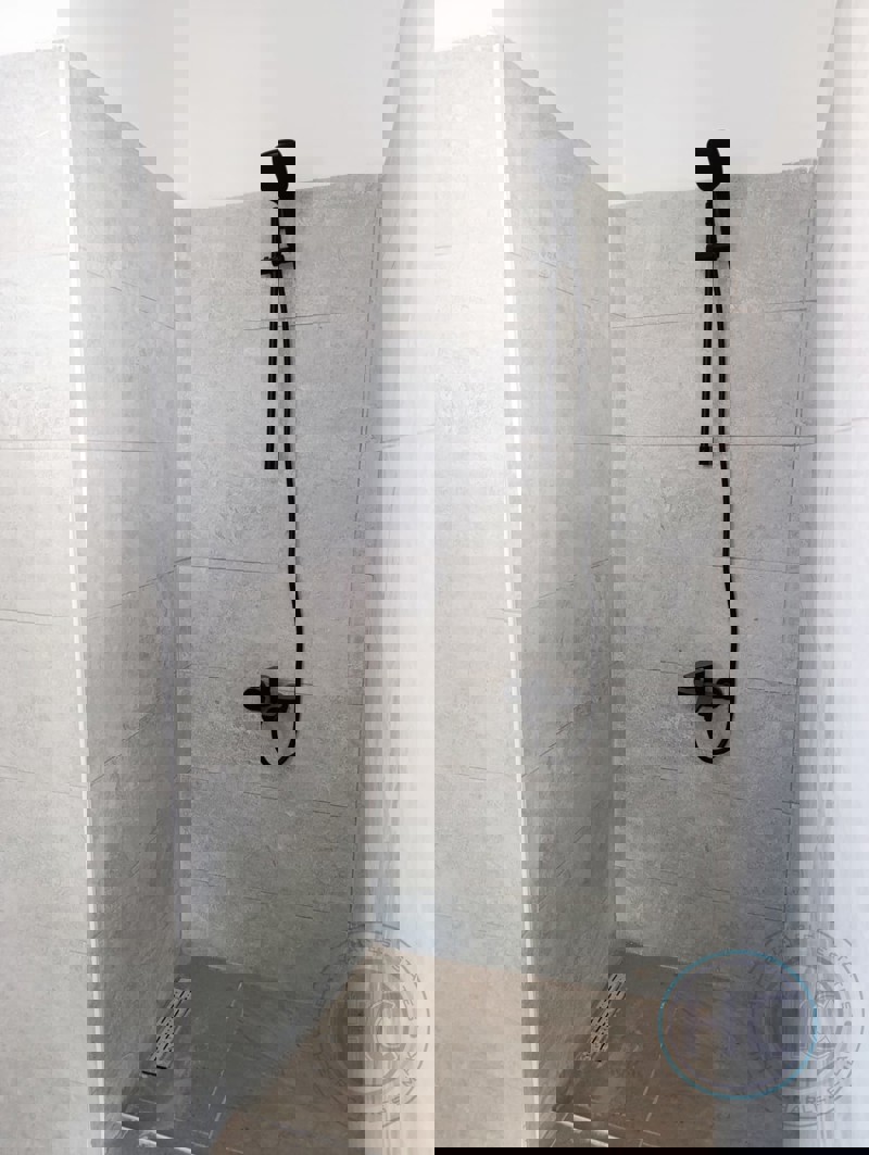 SIX BEDROOM MEDITERRANEAN VILLA