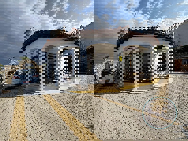 MARINA VILLA - SOLE AGENT
