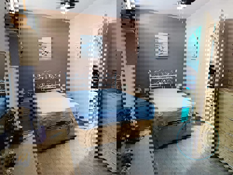 THREE BEDROOM FURNISHED SEASIDE VILLA (CAR INCLUDED)