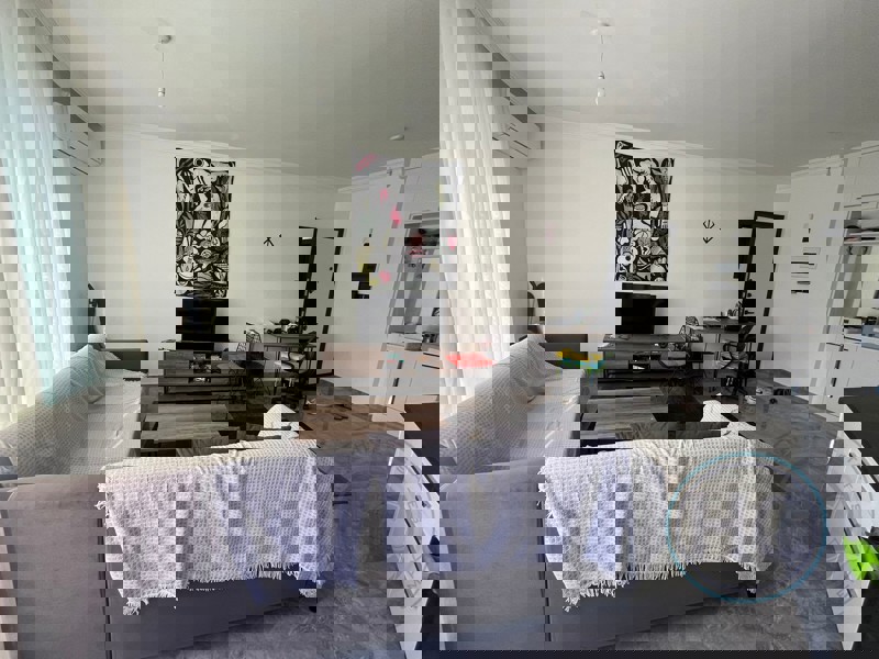 ONE BEDROOM PENTHOUSE APARTMENTS IN A LUXURY COMPLEX