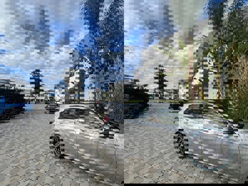 ONE BEDROOM PENTHOUSE APARTMENTS IN A LUXURY COMPLEX