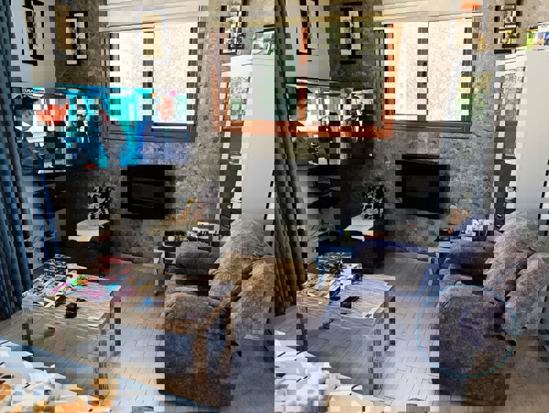 THREE BEDROOM FURNISHED SEASIDE VILLA (CAR INCLUDED)